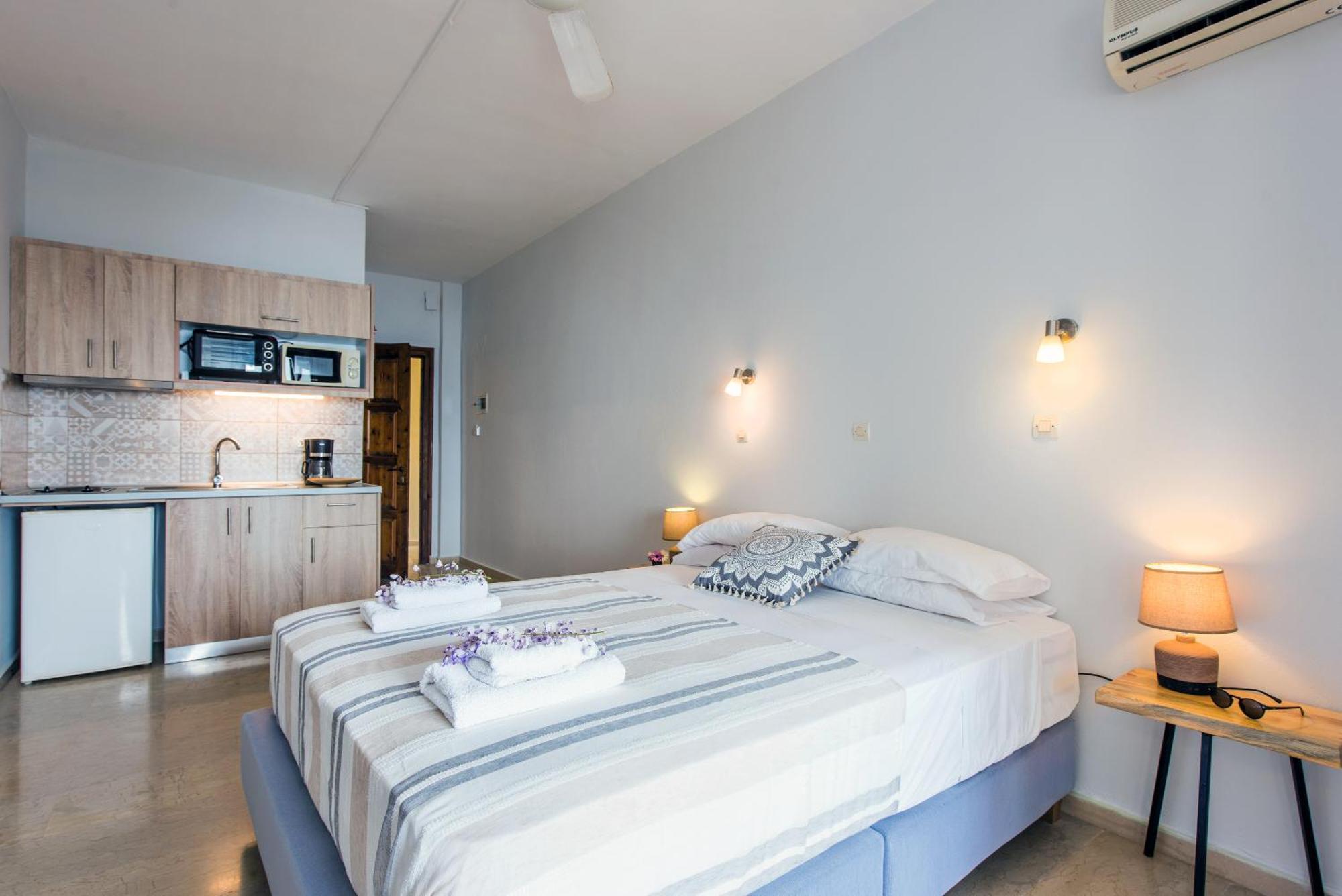 Mediterranean Blue Sea Hotel *